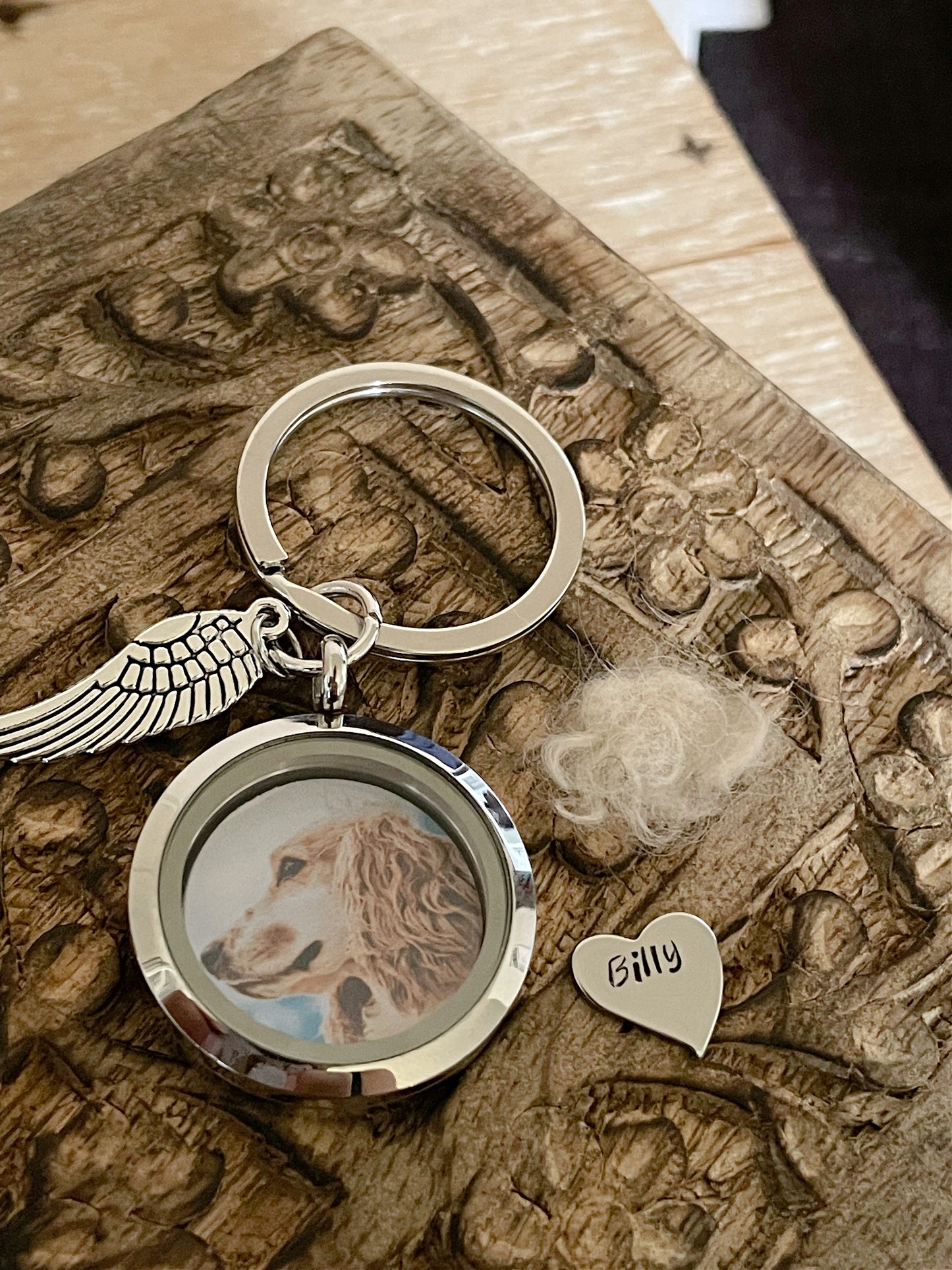 Pet Loss Gifts, Pet Memorial Gift Keychain, Pet Hair locket, Cremation Ashes Keyring, Pet Fur Memorial Gift, Dog Hair keepsake, Cat Key Ring Price: