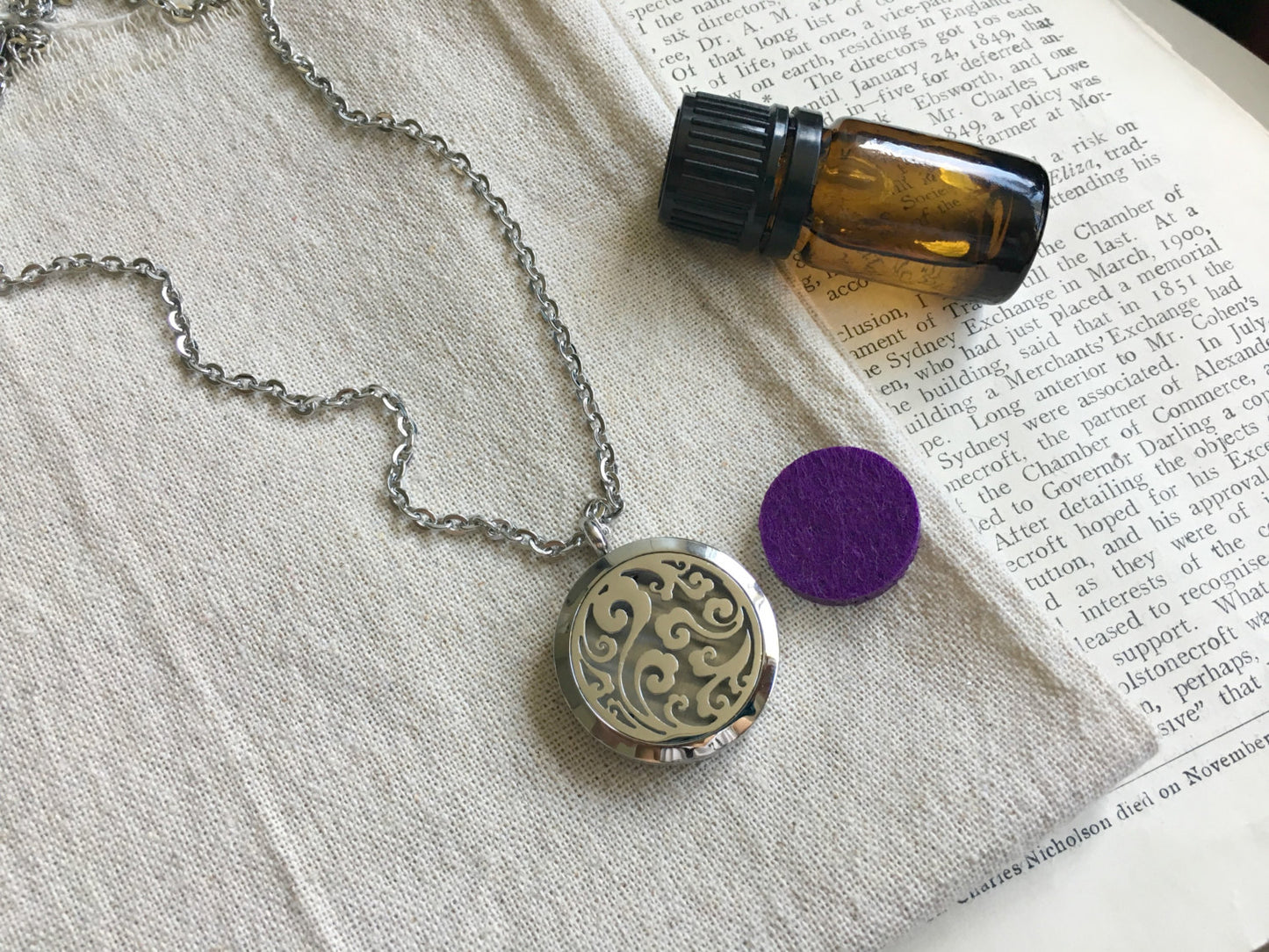 Silver Cloud and Wind Diffuser Necklace, Natural Essential Oil Calming Necklace, Filigree Diffuser Locket Necklace